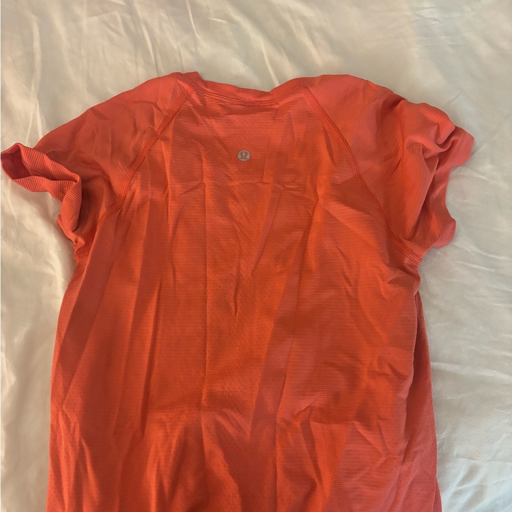lululemon athletica Men's Vibrant Orange Tee